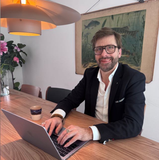 Jeroen Pernot, KDV Online